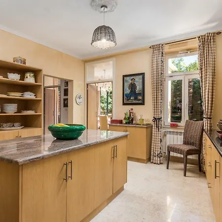 Vilma * 奥帕提亚